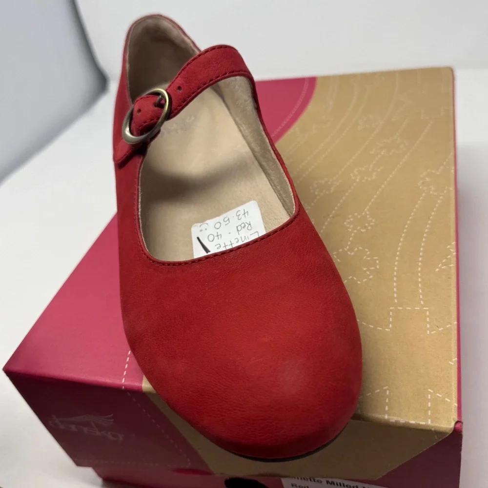 Dansko Linette Red Milled Nubuck Mary Jane Heels Womens 40 5701-220200